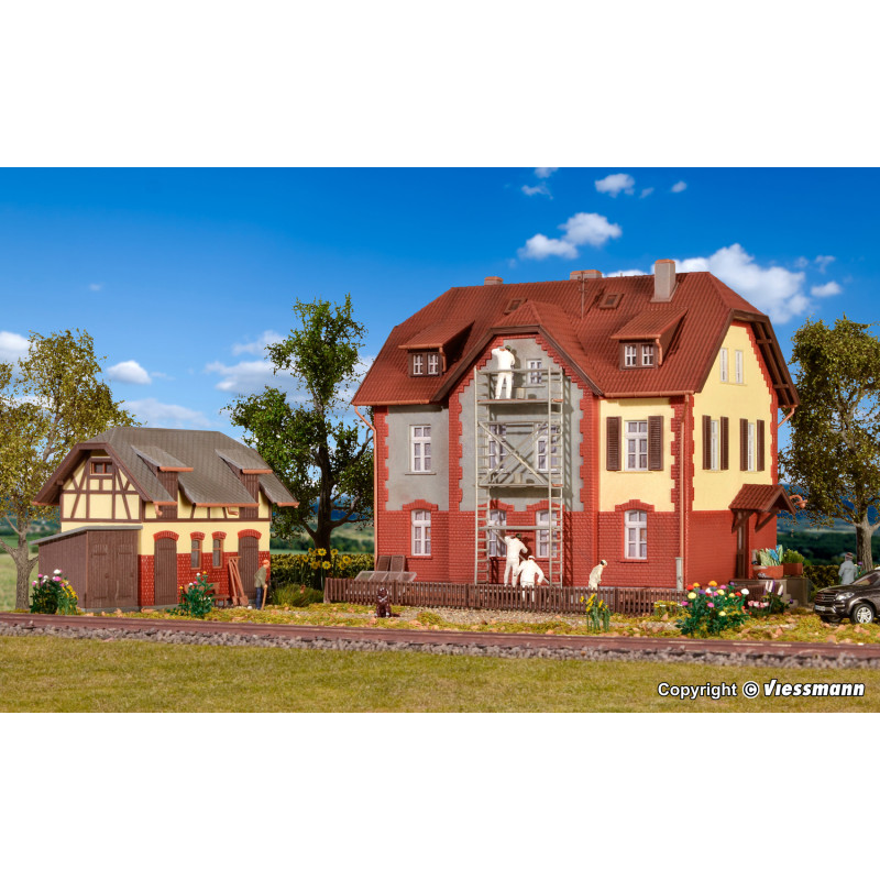 Kibri 39315 Eisenbahner-Wohnhaus