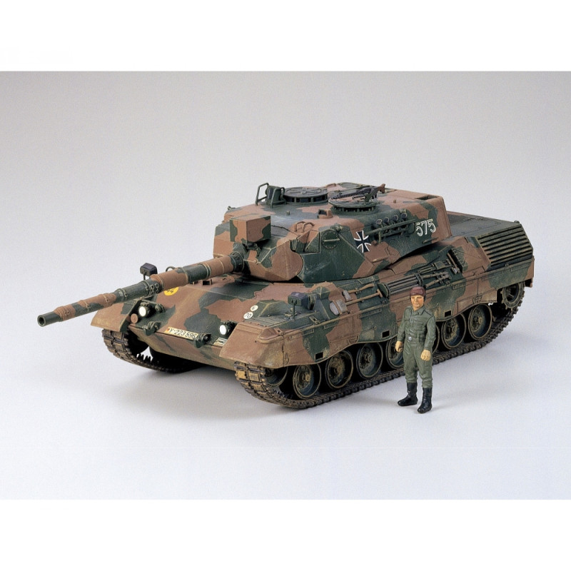 Tamiya 35112 BW KPz Leopard 1A4 (1)