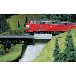 Faller 180403...