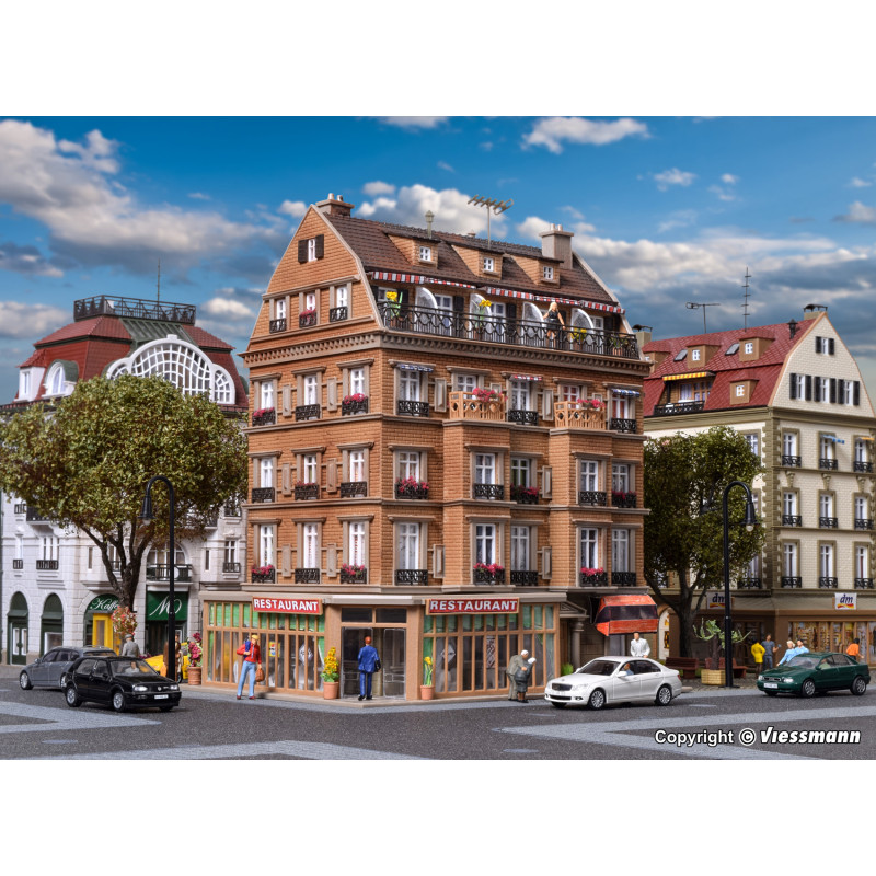 Vollmer 43781 H0 Restaurant mit Inneneinrichtung