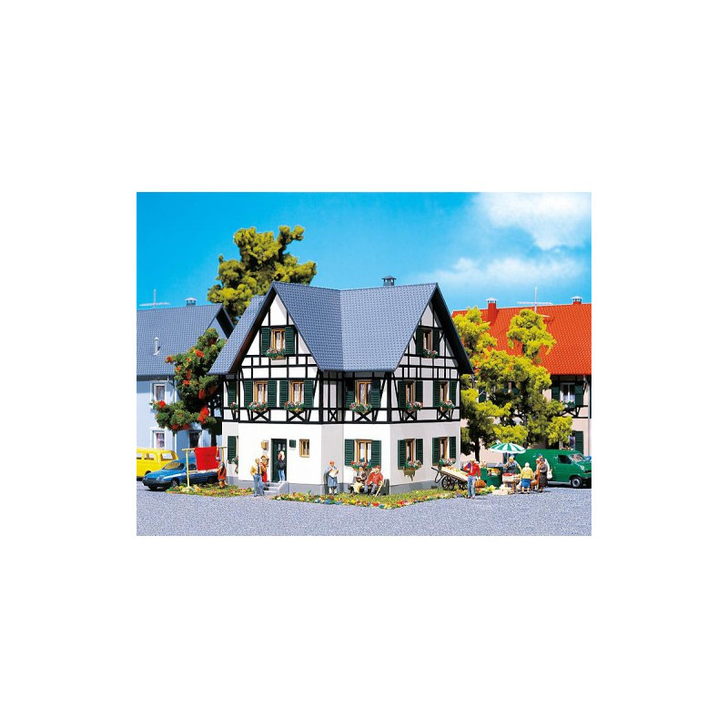 Faller 130259 Zweifamilienhaus mit Fachwerk