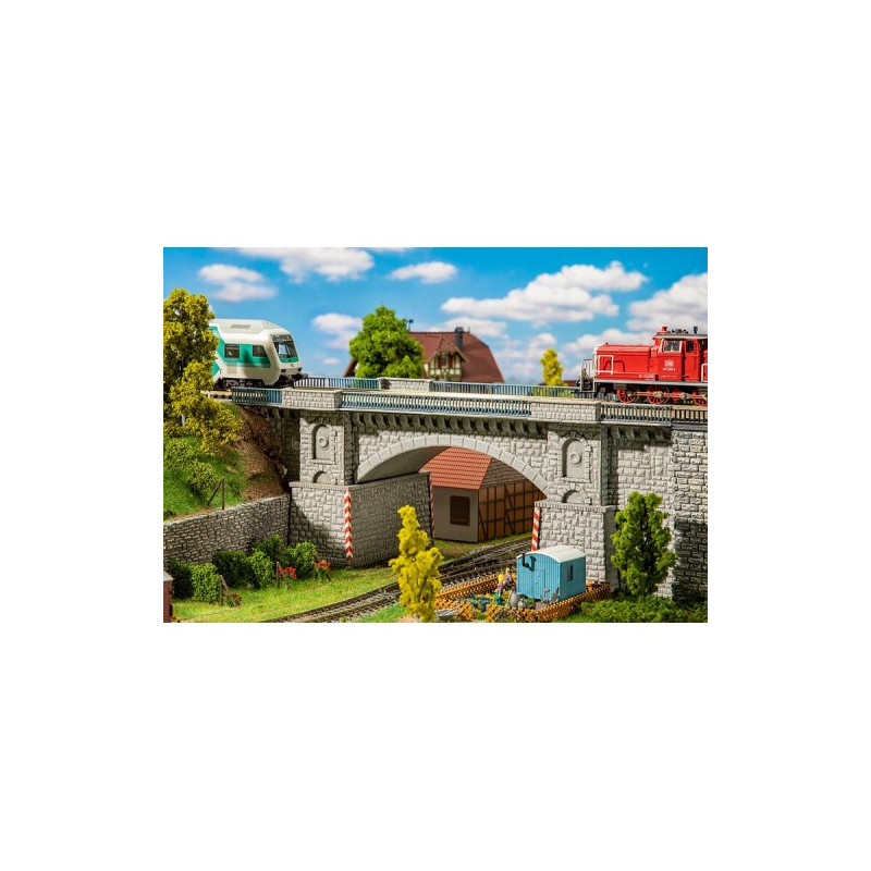 Faller 191773 Eisenbahn-/Straßenbrücke